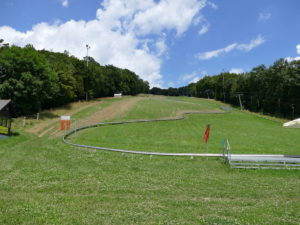 abfahrt-strecke-hohe-wand-wien-sommerrodelbahn