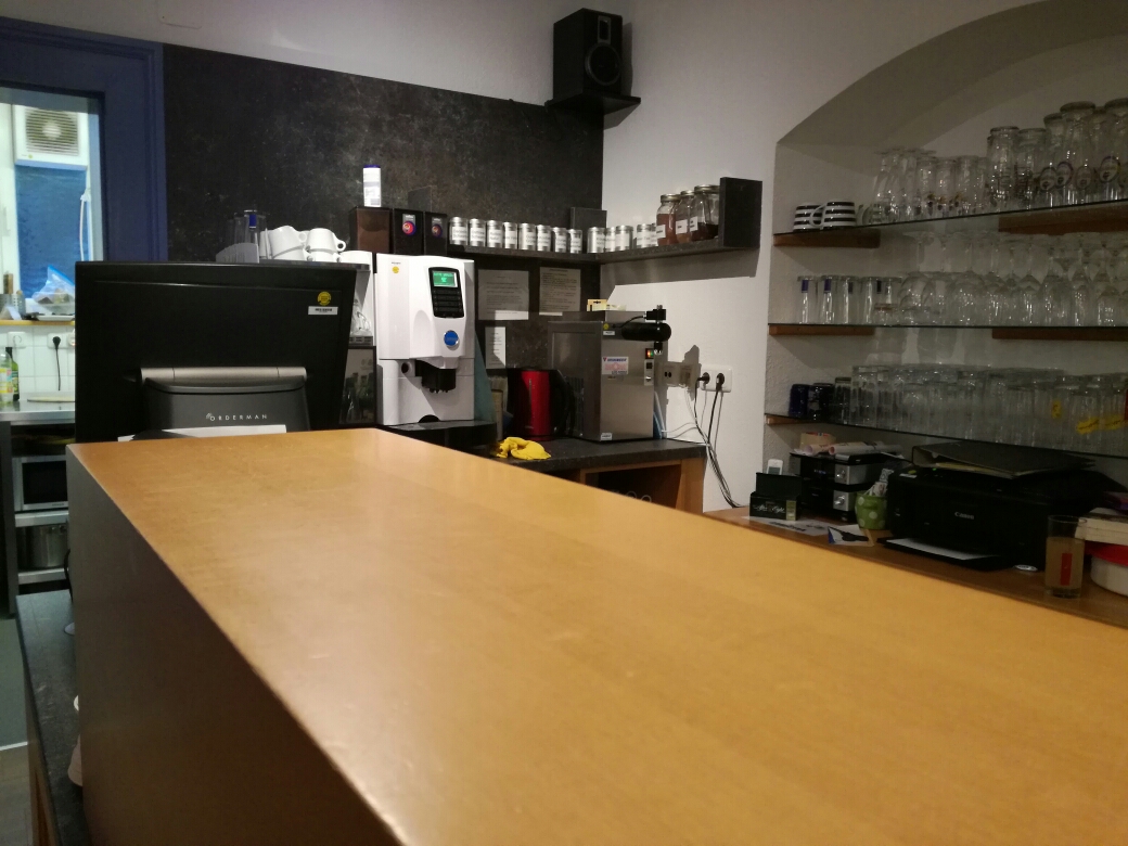 tresen im cafe lebenskunst in gunzenhausen